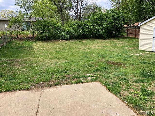 1903 Autumn Hill Drive, O'fallon, MO 63366