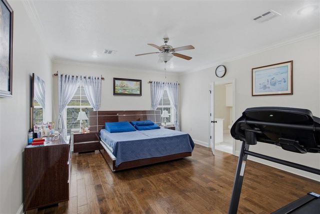 1928 Sarah Lane, Lake Charles, LA 70605
