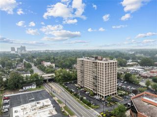 1101 N Elm Street 906, Greensboro, NC 27401