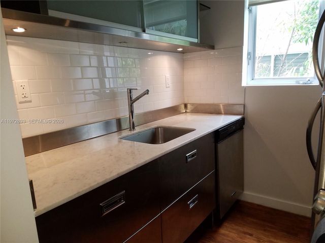 1751 James Ave 204, Miami Beach, FL 33139