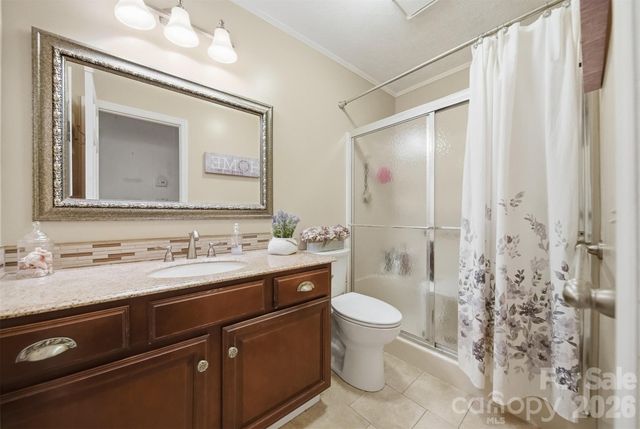 9121 NC 181 Highway, Newland, NC 28657
