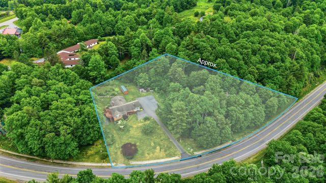9121 NC 181 Highway, Newland, NC 28657