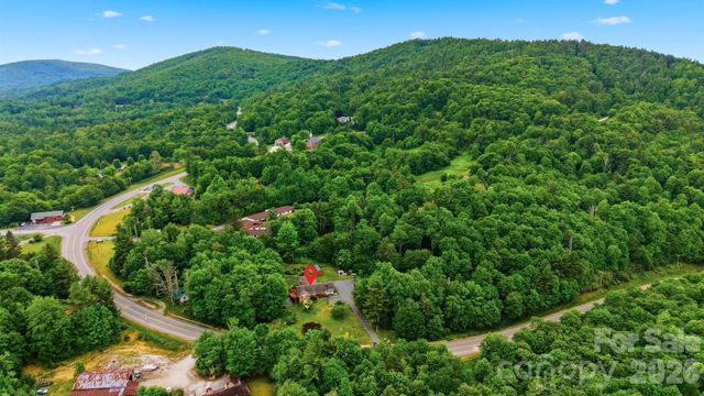 9121 NC 181 Highway, Newland, NC 28657