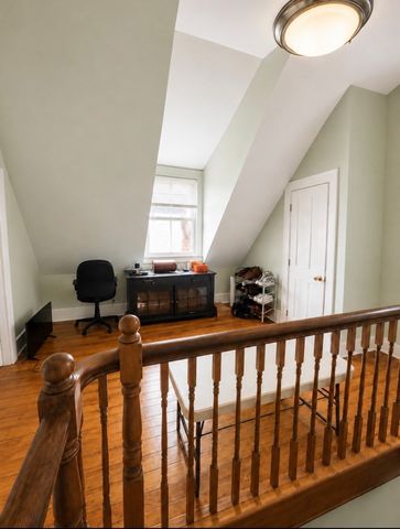 21 Trull 21, Boston, MA 02125