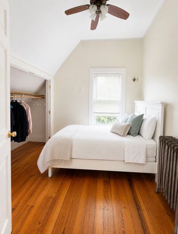 21 Trull 21, Boston, MA 02125
