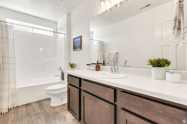 69 N GRANITE PARK DR, Saratoga Springs, UT 84045