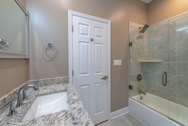 35 N Mayfield Avenue 1, Chicago, IL 60644