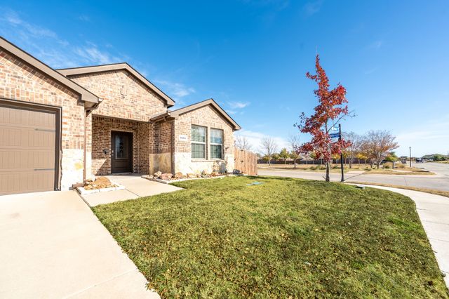 2101 Brisbon Street, Fate, TX 75189