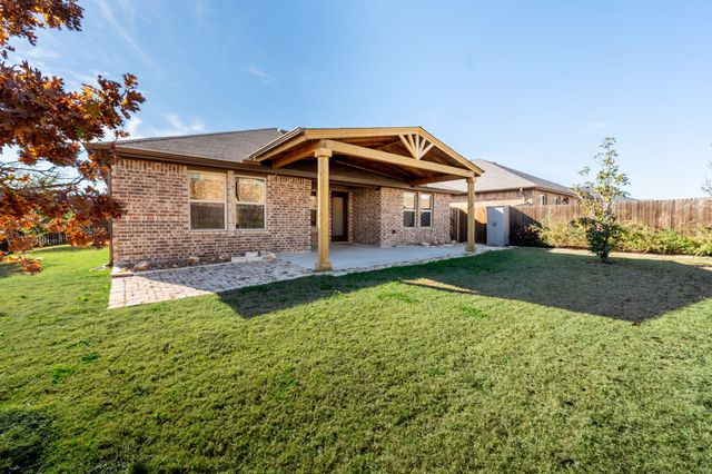2101 Brisbon Street, Fate, TX 75189