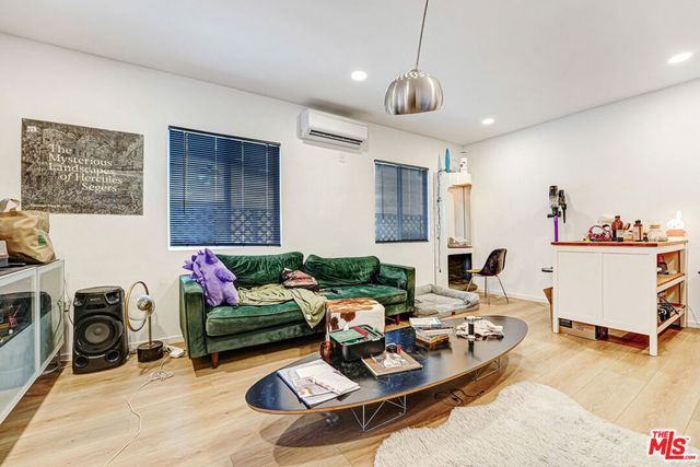 5418 Smiley Drive, Los Angeles, CA 90016