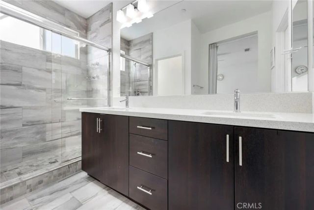 711 Brooklyn, Brea, CA 92821