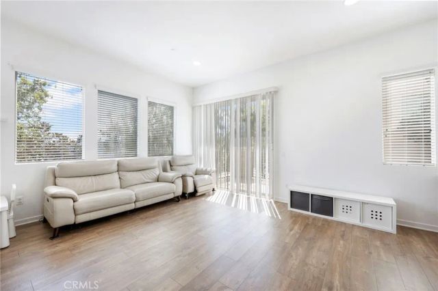 711 Brooklyn, Brea, CA 92821