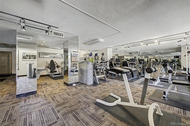1020 15th Street 215, Denver, CO 80202