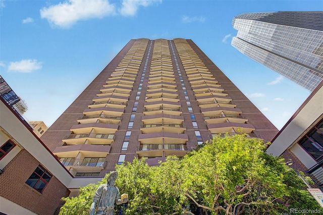 1020 15th Street 215, Denver, CO 80202