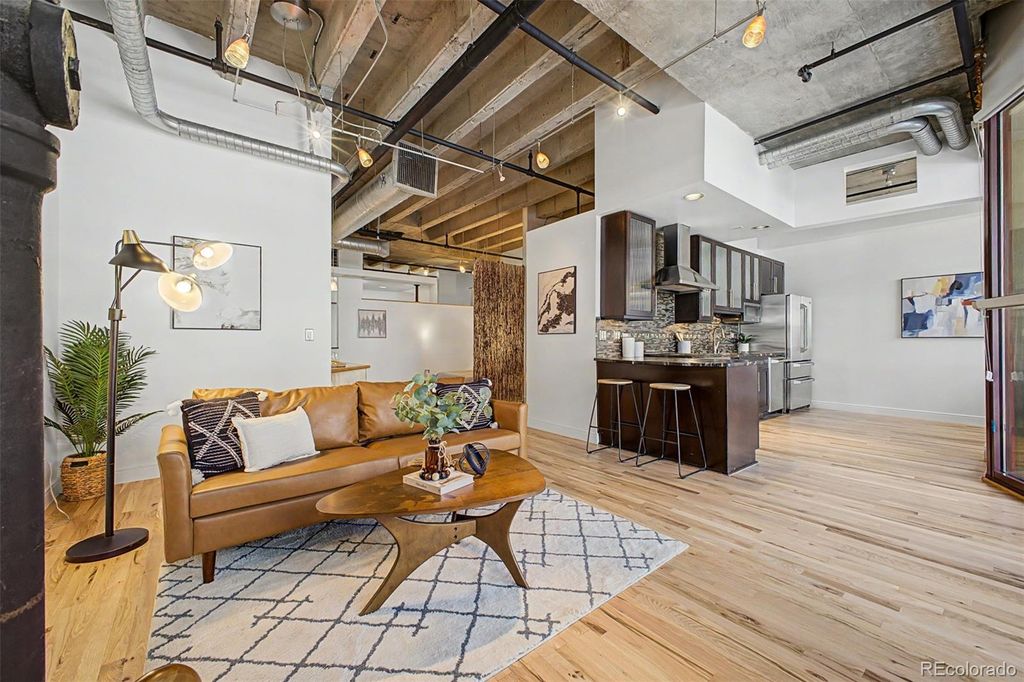 1020 15th Street 215, Denver, CO 80202