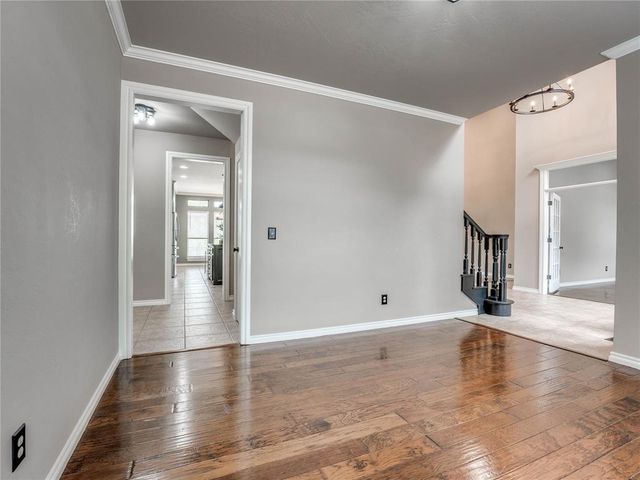 3805 Highridge, Edmond, OK 73003