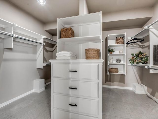 3805 Highridge, Edmond, OK 73003