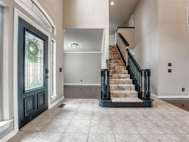 3805 Highridge, Edmond, OK 73003