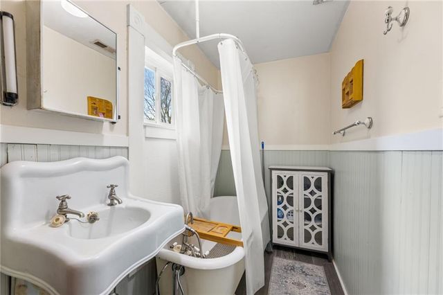 303 E Wea Street, Paola, KS 66071