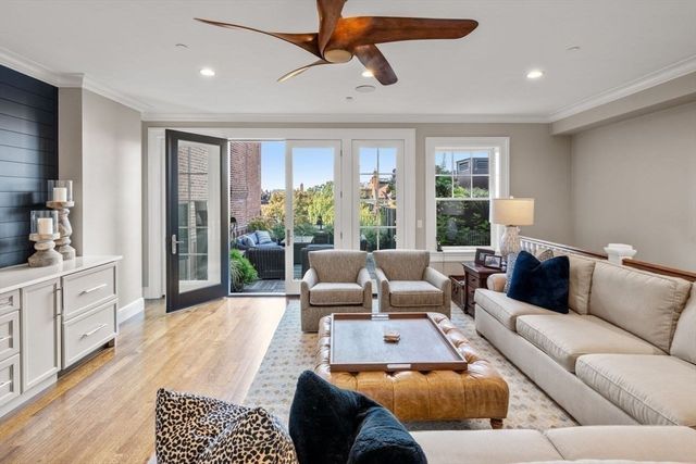 288 Commonwealth Ave 3, Boston, MA 02115