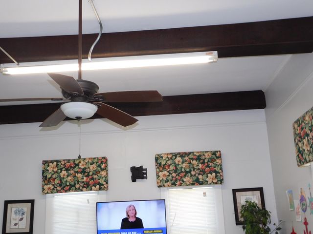 405 N First St., Collins, MS 39428