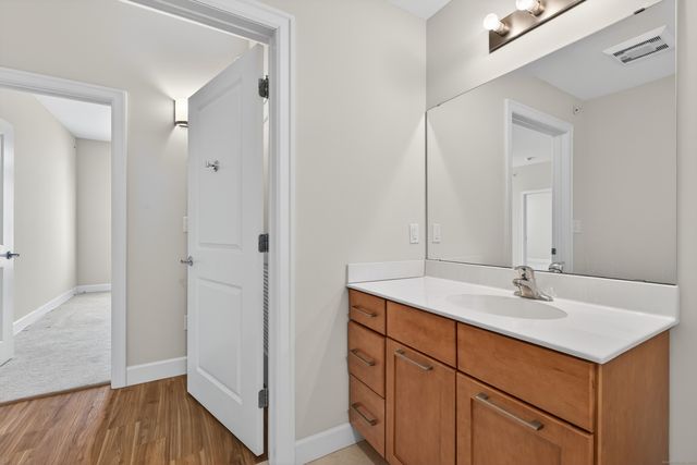 38 Hope Street 1307, East Lyme, CT 06357