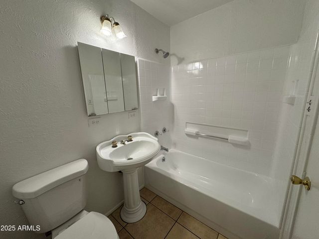 4718 N 39TH Avenue, Phoenix, AZ 85019