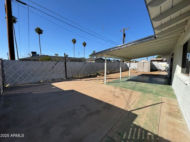 4718 N 39TH Avenue, Phoenix, AZ 85019