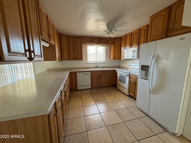 4718 N 39TH Avenue, Phoenix, AZ 85019