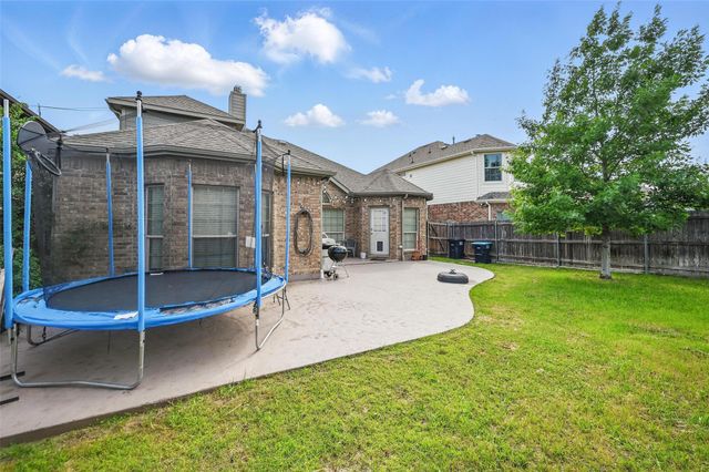 5724 Diamond Valley Drive, Fort Worth, TX 76179