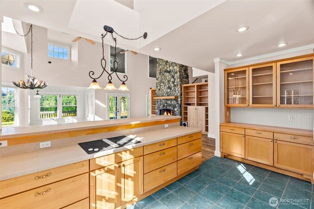 1800 E South Island Drive, Shelton, WA 98584
