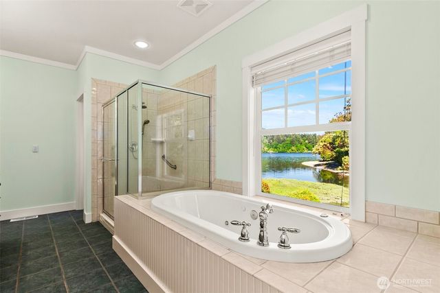 1800 E South Island Drive, Shelton, WA 98584