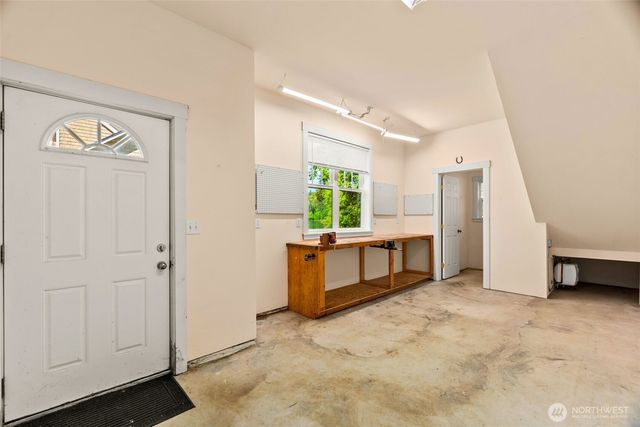 1800 E South Island Drive, Shelton, WA 98584