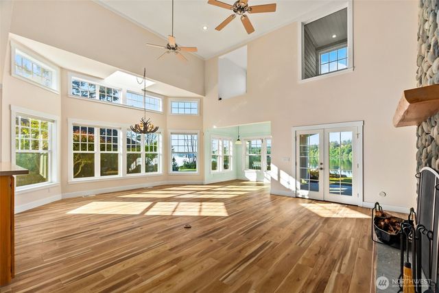 1800 E South Island Drive, Shelton, WA 98584