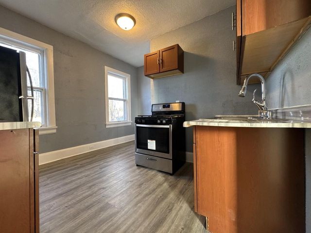 930 Marquette STREET, Racine, WI 53404