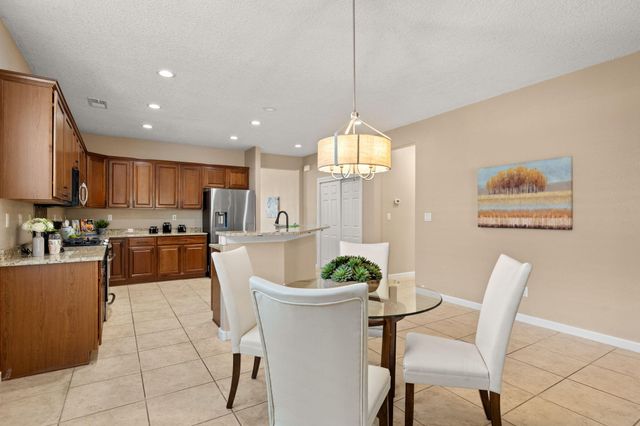 3512 North Pole Loop NE, Rio Rancho, NM 87144