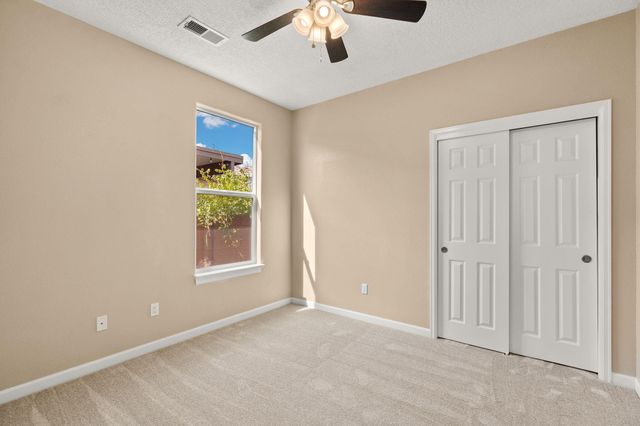 3512 North Pole Loop NE, Rio Rancho, NM 87144