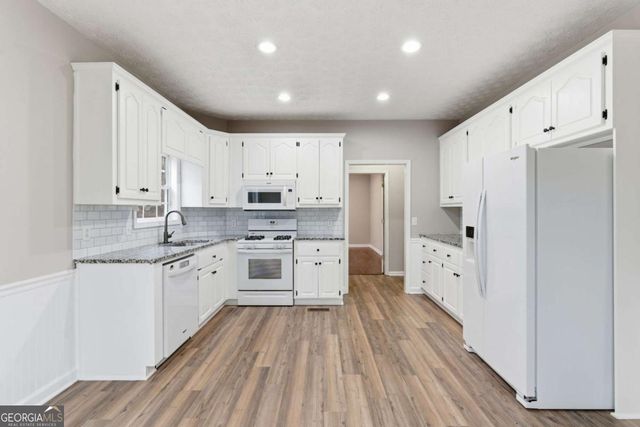 125 Nelson Oaks Drive, Ball Ground, GA 30107