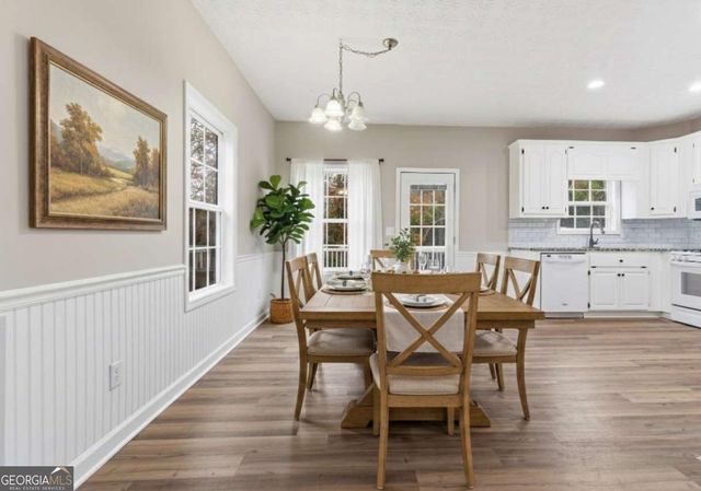 125 Nelson Oaks Drive, Ball Ground, GA 30107