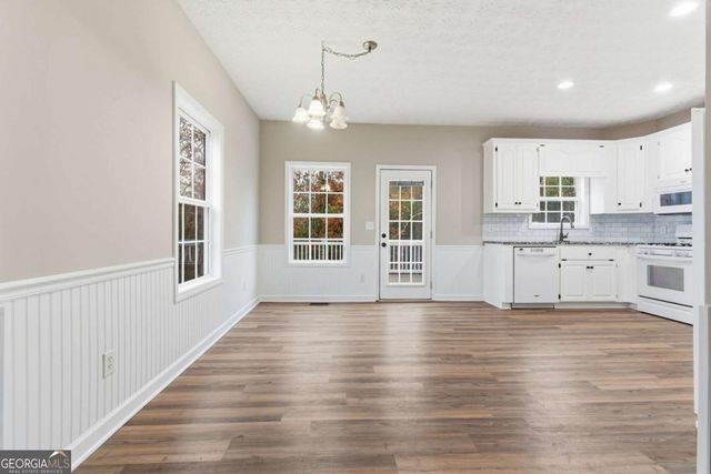 125 Nelson Oaks Drive, Ball Ground, GA 30107