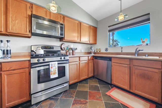 66871 Casa Grande Drive, Desert Hot Springs, CA 92240