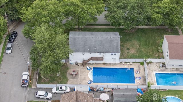 6 Ash Lane, Parsippany-troy Hills, NJ 07034