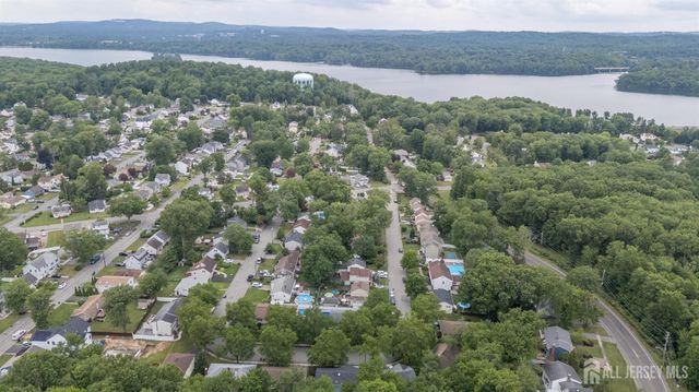 6 Ash Lane, Parsippany-troy Hills, NJ 07034