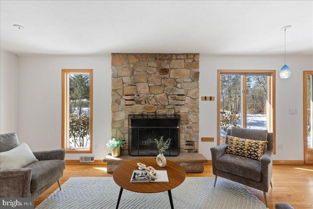 165 HEATHER LN, Princeton, NJ 08540