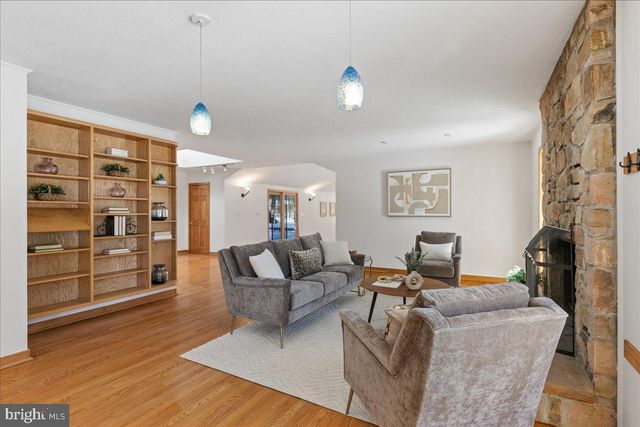 165 HEATHER LN, Princeton, NJ 08540