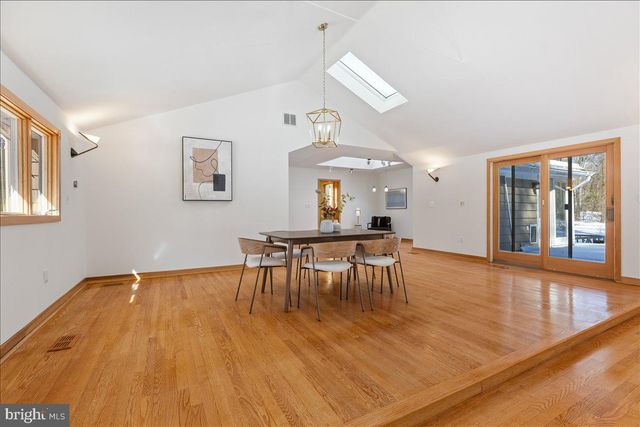 165 HEATHER LN, Princeton, NJ 08540