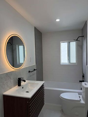 817 Tyler Street 8, Hollywood, FL 33019