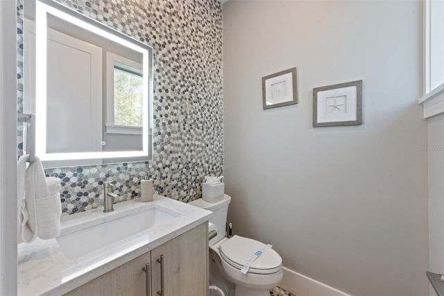 903 N SHORE DRIVE B, Anna Maria, FL 34216