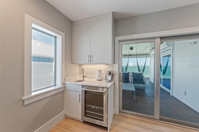 903 N SHORE DRIVE B, Anna Maria, FL 34216