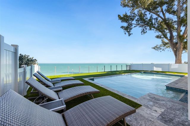 903 N SHORE DRIVE B, Anna Maria, FL 34216